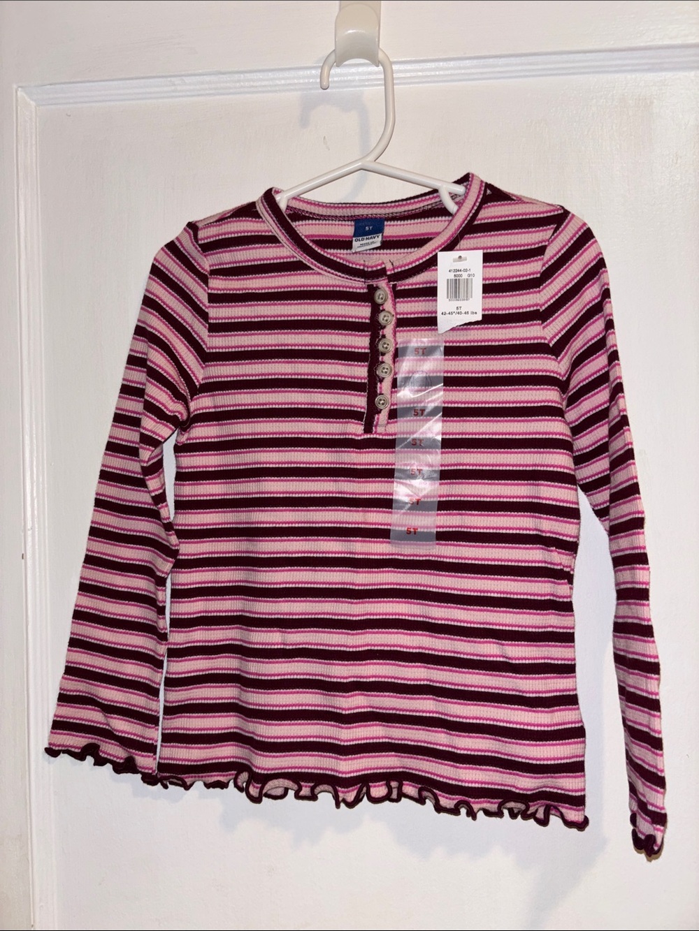 Back to school! NWT Old Navy Striped Henley Long-Sleeve Top 5T girls